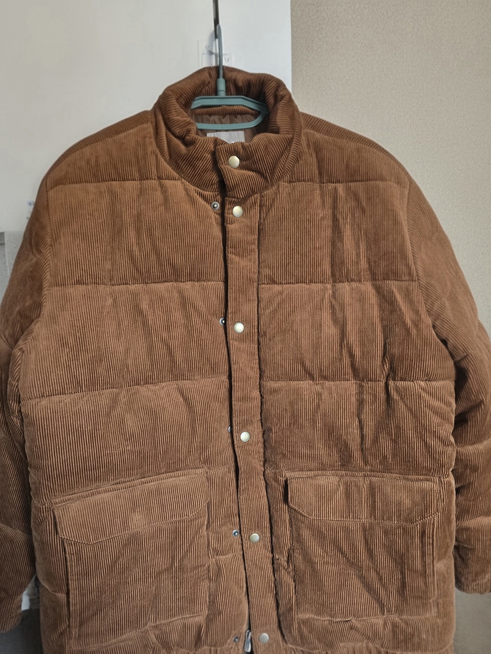 GAP Men's Corduroy Puffer Jacket in Brown